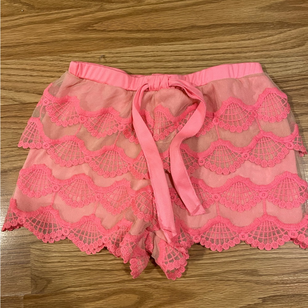 Girls Lace Embroidered layered Shorts!